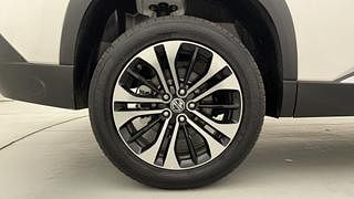 Used 2023 mg-motors Hector 2.0 Sharp Diesel Turbo Diesel Manual tyres RIGHT REAR TYRE RIM VIEW