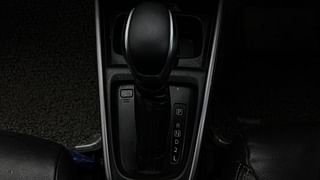 Used 2019 Maruti Suzuki XL6 [2019-2022] Alpha AT Petrol Petrol Automatic interior GEAR  KNOB VIEW