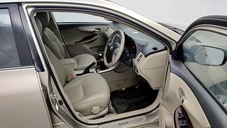 Used 2013 Toyota Corolla Altis [2011-2014] G Diesel Diesel Manual interior RIGHT SIDE FRONT DOOR CABIN VIEW