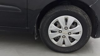 Used 2012 Hyundai i10 [2010-2016] Magna Petrol Petrol Manual tyres RIGHT FRONT TYRE RIM VIEW
