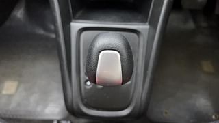 Used 2019 Maruti Suzuki Celerio X [2017-2021] VXi AMT Petrol Automatic interior GEAR  KNOB VIEW