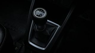 Used 2019 Nissan Kicks XV Petrol Petrol Manual interior GEAR  KNOB VIEW