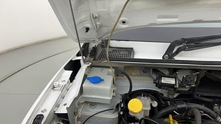 Used 2020 Renault Kwid RXL Petrol Manual engine ENGINE RIGHT SIDE HINGE & APRON VIEW