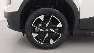 Used 2022 Tata Punch Accomplished Dazzle Pack MT Petrol Manual tyres LEFT FRONT TYRE RIM VIEW