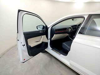 Used 2023 null Petrol Automatic interior LEFT FRONT DOOR OPEN VIEW