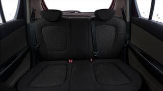 Used 2010 Hyundai i20 [2008-2012] Asta 1.2 Petrol Manual interior REAR SEAT CONDITION VIEW