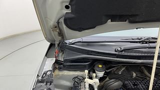 Used 2017 Honda WR-V [2017-2020] VX i-VTEC Petrol Manual engine ENGINE RIGHT SIDE HINGE & APRON VIEW