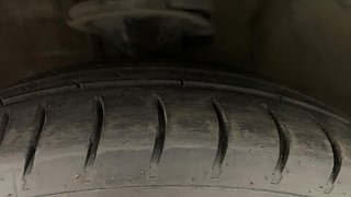 Used 2014 Hyundai i10 [2010-2016] Magna Petrol Petrol Manual tyres LEFT FRONT TYRE TREAD VIEW