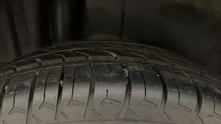 Used 2012 Maruti Suzuki Swift [2011-2017] ZXi Petrol Manual tyres RIGHT REAR TYRE TREAD VIEW
