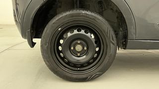 Used 2018 Tata Nexon [2017-2020] XZ Diesel Diesel Manual tyres RIGHT REAR TYRE RIM VIEW
