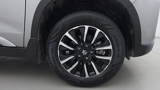 Used 2022 Maruti Suzuki Vitara Brezza [2020-2022] ZXI Plus Petrol Manual tyres RIGHT FRONT TYRE RIM VIEW