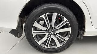 Used 2022 Honda Amaze 1.2 VX CVT i-VTEC Petrol Automatic tyres RIGHT REAR TYRE RIM VIEW
