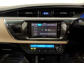 Used 2016 Toyota Corolla Altis [2014-2017] G Petrol Petrol Manual interior MUSIC SYSTEM & AC CONTROL VIEW