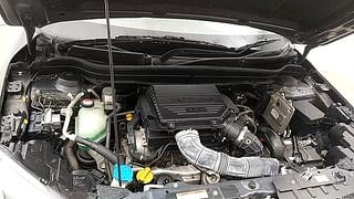 Used 2018 Maruti Suzuki Vitara Brezza [2016-2020] VDi Diesel Manual engine ENGINE RIGHT SIDE VIEW