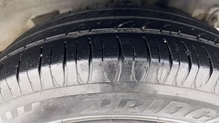 Used 2018 Hyundai Grand i10 [2017-2020] Magna AT 1.2 Kappa VTVT Petrol Automatic tyres LEFT REAR TYRE TREAD VIEW