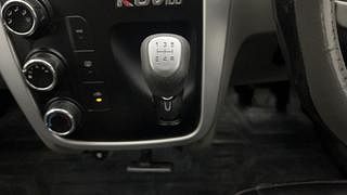 Used 2016 Mahindra KUV100 [2015-2017] K6 D 6 STR Diesel Manual interior GEAR  KNOB VIEW