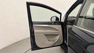 Used 2018 Mahindra Marazzo M6 Diesel Manual interior LEFT FRONT DOOR OPEN VIEW