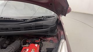 Used 2014 Hyundai Grand i10 [2013-2017] Magna 1.1 CRDi Diesel Manual engine ENGINE LEFT SIDE HINGE & APRON VIEW