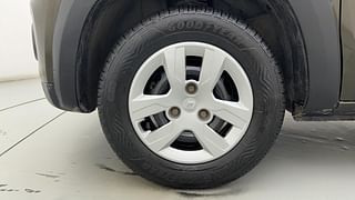 Used 2017 Renault Kwid [2015-2019] RXT Petrol Manual tyres LEFT FRONT TYRE RIM VIEW