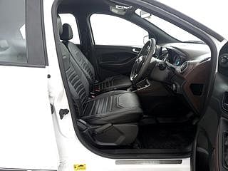 Used 2019 Ford Freestyle [2017-2021] Titanium 1.2 Petrol Manual interior RIGHT SIDE FRONT DOOR CABIN VIEW