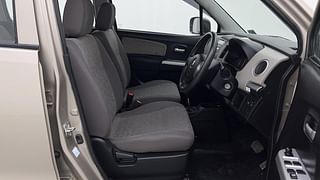 Used 2016 Maruti Suzuki Wagon R 1.0 [2015-2019] VXI AMT Petrol Automatic interior RIGHT SIDE FRONT DOOR CABIN VIEW