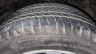 Used 2021 Tata Safari XZA Plus Diesel Automatic tyres LEFT FRONT TYRE TREAD VIEW