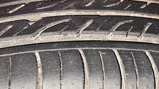 Used 2010 Hyundai Santro Xing [2007-2014] GLS Petrol Manual tyres LEFT FRONT TYRE TREAD VIEW