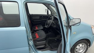 Used 2010 Maruti Suzuki Wagon R 1.0 [2006-2010] LXi CNG (Outside Fitted) Petrol+cng Manual interior RIGHT SIDE FRONT DOOR CABIN VIEW