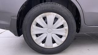 Used 2016 Maruti Suzuki Ertiga [2015-2018] VXI Petrol Manual tyres RIGHT REAR TYRE RIM VIEW