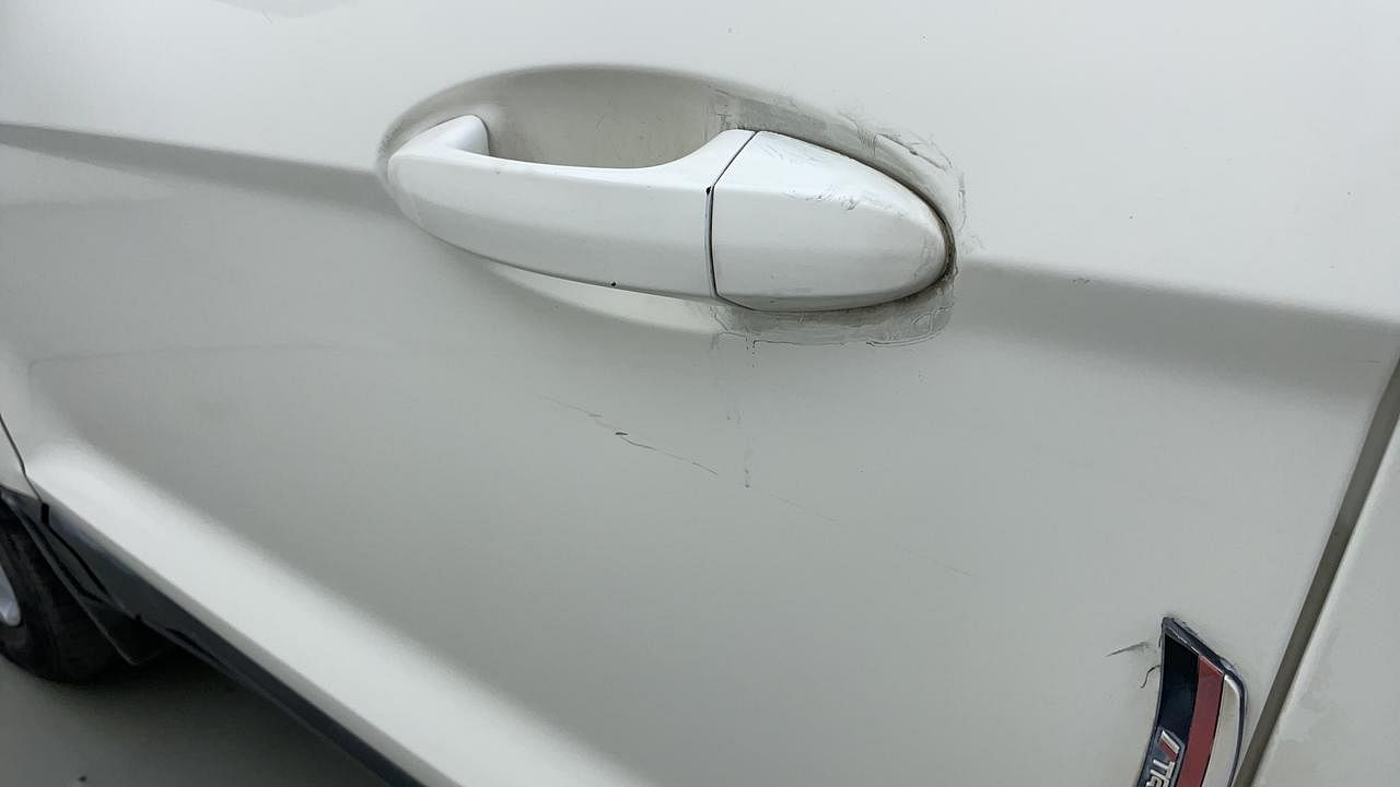 Used 2014 Ford EcoSport [2013-2015] Ambiente 1.5L TDCi Diesel Manual dents MINOR SCRATCH