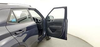 Used 2020 Hyundai Venue [2019-2022] S 1.2 Petrol Manual interior RIGHT FRONT DOOR OPEN VIEW