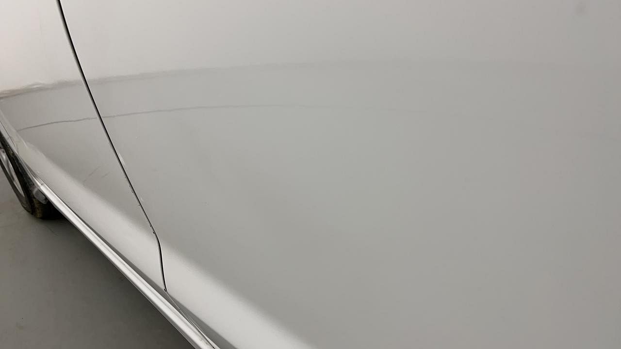 Used 2019 Ford Figo [2019-2021] Titanium AT Petrol Petrol Automatic dents MINOR DENT