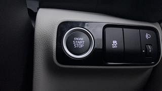 Used 2021 Kia Sonet HTX 1.0 iMT Petrol Manual top_features Keyless start