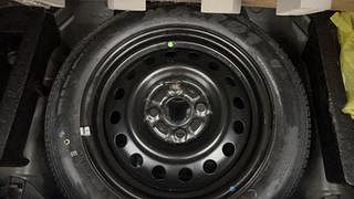 Used 2018 Maruti Suzuki Wagon R 1.0 [2015-2019] VXI+ AMT Petrol Automatic tyres SPARE TYRE VIEW