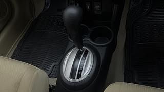 Used 2018 Honda Amaze 1.2L VX CVT Petrol Automatic interior GEAR  KNOB VIEW