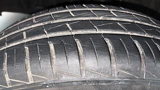 Used 2012 Toyota Etios Liva [2010-2017] G Petrol Manual tyres LEFT FRONT TYRE TREAD VIEW