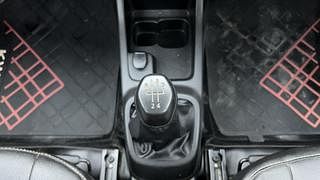 Used 2018 Renault Kwid [2015-2019] RXT Petrol Manual interior GEAR  KNOB VIEW
