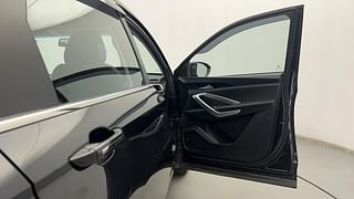 Used 2020 MG Motors Hector 1.5 Hybrid Sharp Petrol Manual interior RIGHT FRONT DOOR OPEN VIEW