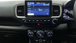 Used 2021 Hyundai Venue [2019-2022] SX Plus 1.0 Turbo DCT Petrol Automatic interior MUSIC SYSTEM & AC CONTROL VIEW