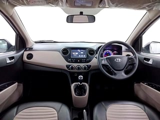 Used 2017 Hyundai Grand i10 [2017-2020] Sportz (O) 1.2 kappa VTVT Petrol Manual interior DASHBOARD VIEW