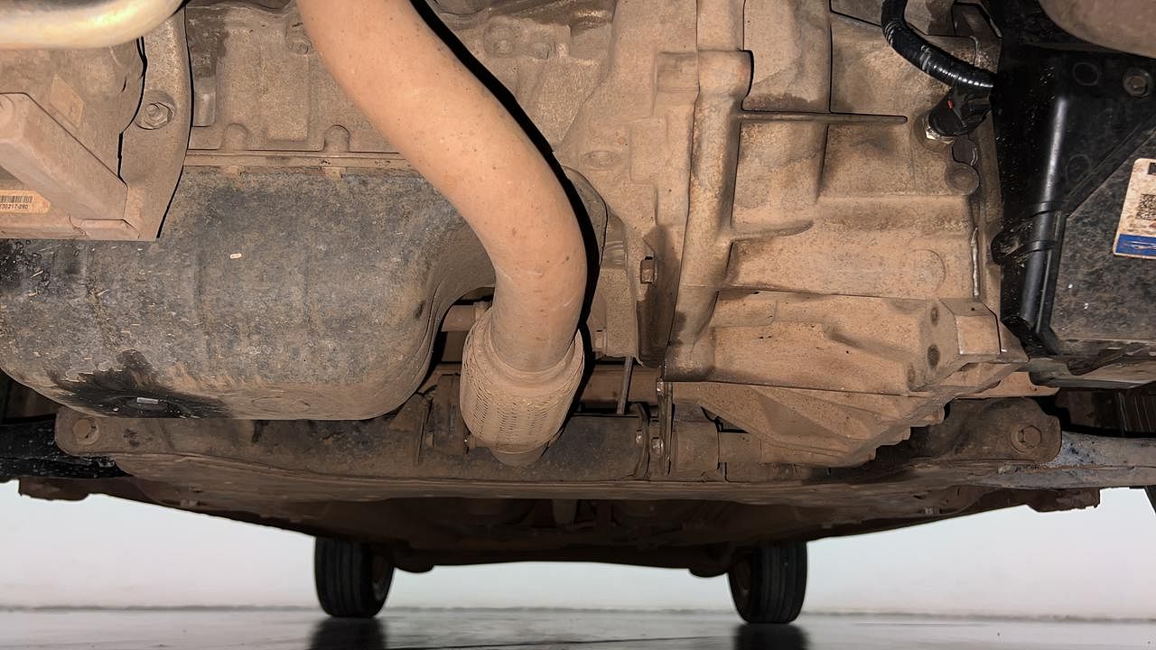 Used 2017 Ford Figo [2015-2019] Titanium1.5 TDCi Diesel Manual extra FRONT LEFT UNDERBODY VIEW