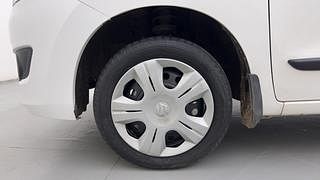 Used 2016 Maruti Suzuki Wagon R 1.0 [2015-2019] VXi (O) AMT Petrol Automatic tyres LEFT FRONT TYRE RIM VIEW