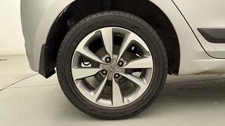 Used 2016 Hyundai Elite i20 [2014-2018] Asta 1.2 (O) Petrol Manual tyres RIGHT REAR TYRE RIM VIEW