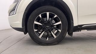 Used 2019 Mahindra XUV500 [2018-2021] W11 AT Diesel Automatic tyres LEFT FRONT TYRE RIM VIEW