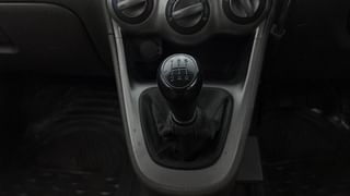 Used 2012 Hyundai i10 [2010-2016] Magna 1.2 Petrol Petrol Manual interior GEAR  KNOB VIEW