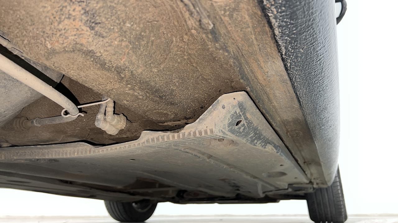 Used 2014 Skoda Octavia [2013-2017] Elegance 1.8 TSI AT Petrol Automatic extra REAR RIGHT UNDERBODY VIEW