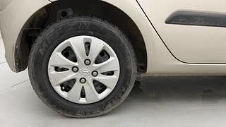 Used 2012 Hyundai i10 [2010-2016] Magna Petrol Petrol Manual tyres RIGHT REAR TYRE RIM VIEW