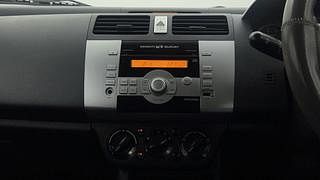 Used 2010 Maruti Suzuki Swift [2007-2011] VXi Petrol Manual interior MUSIC SYSTEM & AC CONTROL VIEW