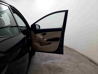 Used 2018 Hyundai Eon [2011-2018] Era + Petrol Manual interior RIGHT FRONT DOOR OPEN VIEW