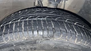 Used 2017 Hyundai Elite i20 [2014-2018] Sportz 1.2 Petrol Manual tyres RIGHT FRONT TYRE TREAD VIEW